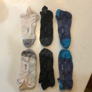 Feetures Merino 10 Socks, Large